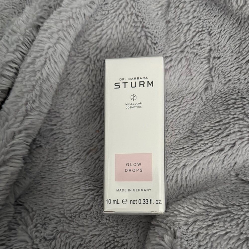 Dr. Barbara Sturm Glow Drops in White and Pink Packaging